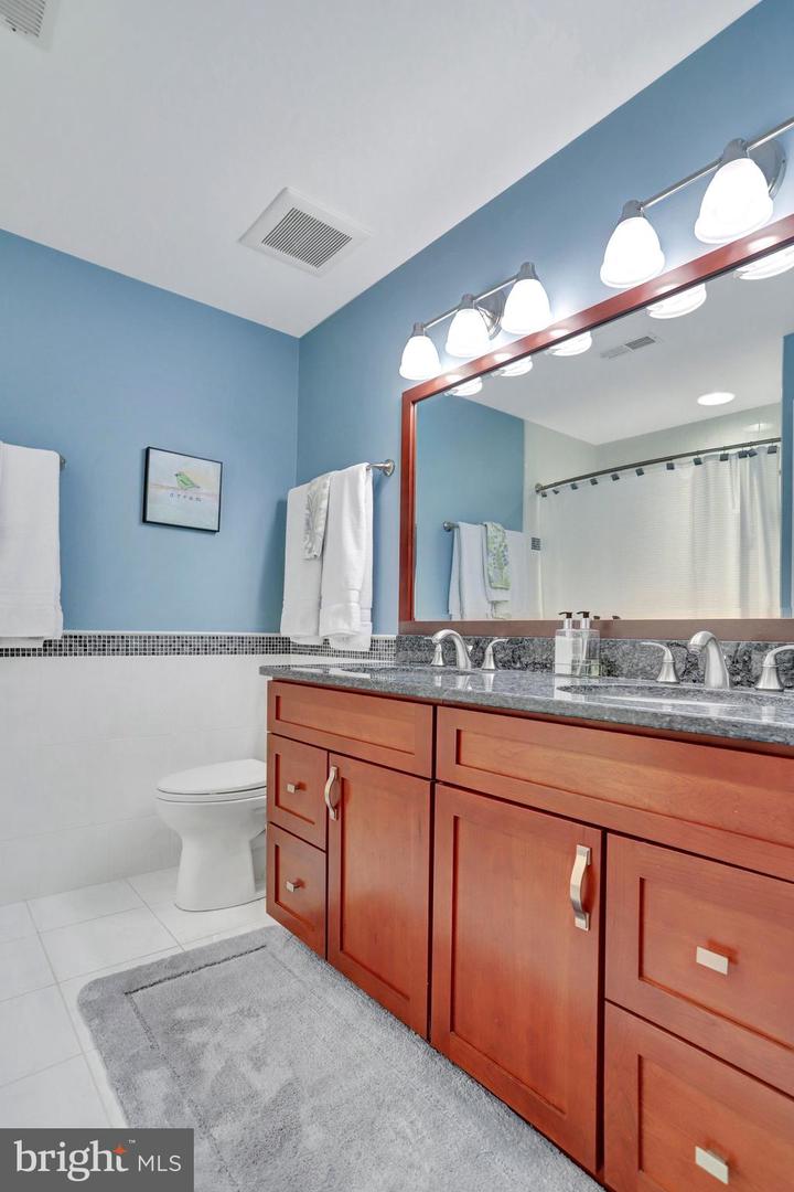 Lorton, Virginia, 22079, United States, 4 Bedrooms Bedrooms, ,4 BathroomsBathrooms,Residential,Active,2045767