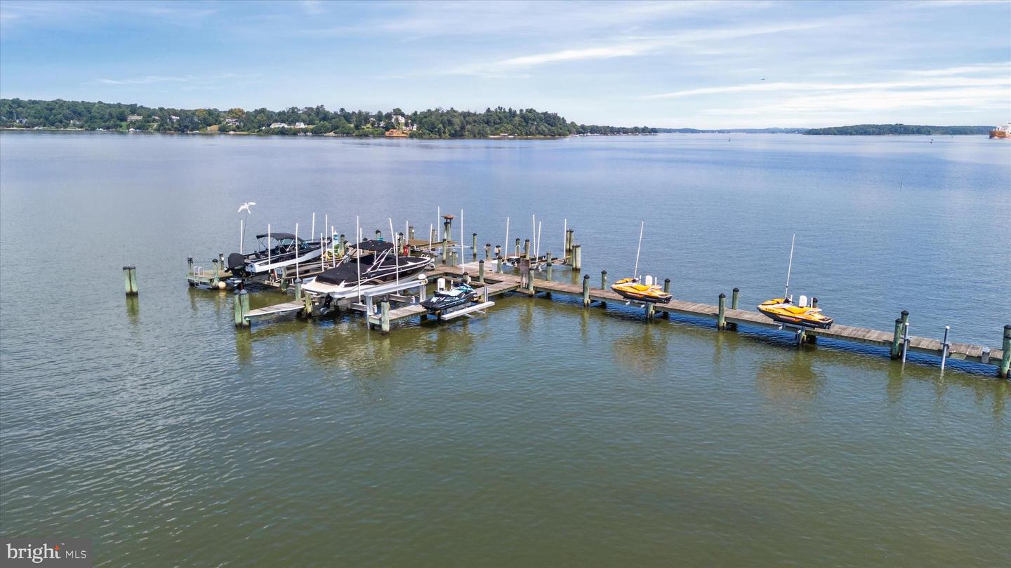 Chesapeake City, Maryland, 21915, United States, 3 Bedrooms Bedrooms, ,4 BathroomsBathrooms,Residential,Active,1914604