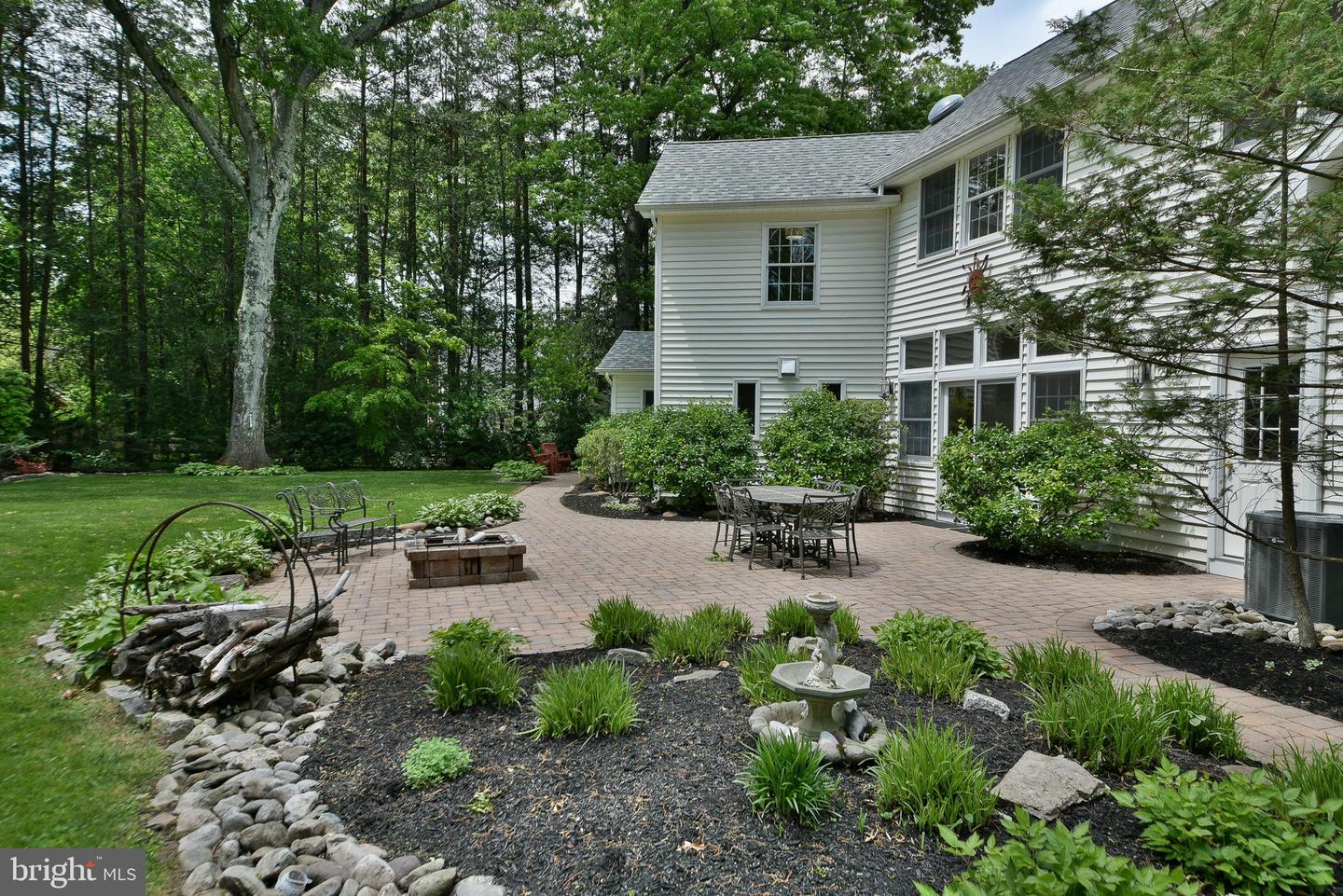 Yardley, Pennsylvania, 19067, United States, 5 Bedrooms Bedrooms, ,5 BathroomsBathrooms,Residential,Contingent,2045759