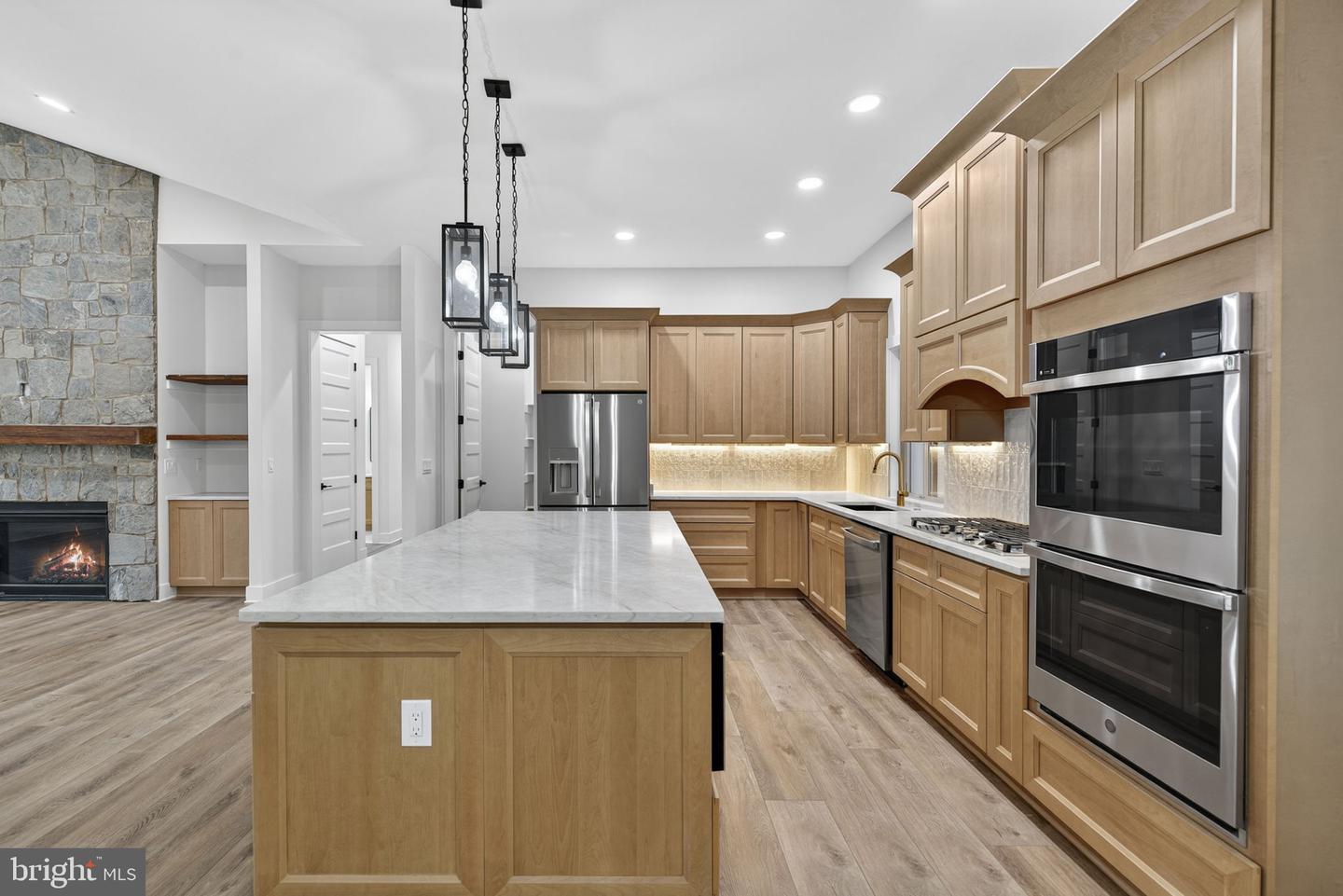 Warrenton, Virginia, 20187, United States, 5 Bedrooms Bedrooms, ,6 BathroomsBathrooms,Residential,Active,2006968