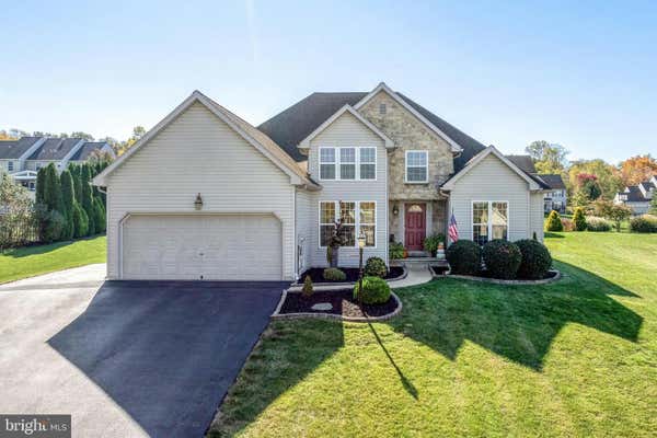 1022 CASTLE MAINE CT, ELIZABETHTOWN, PA 17022 - Image 1