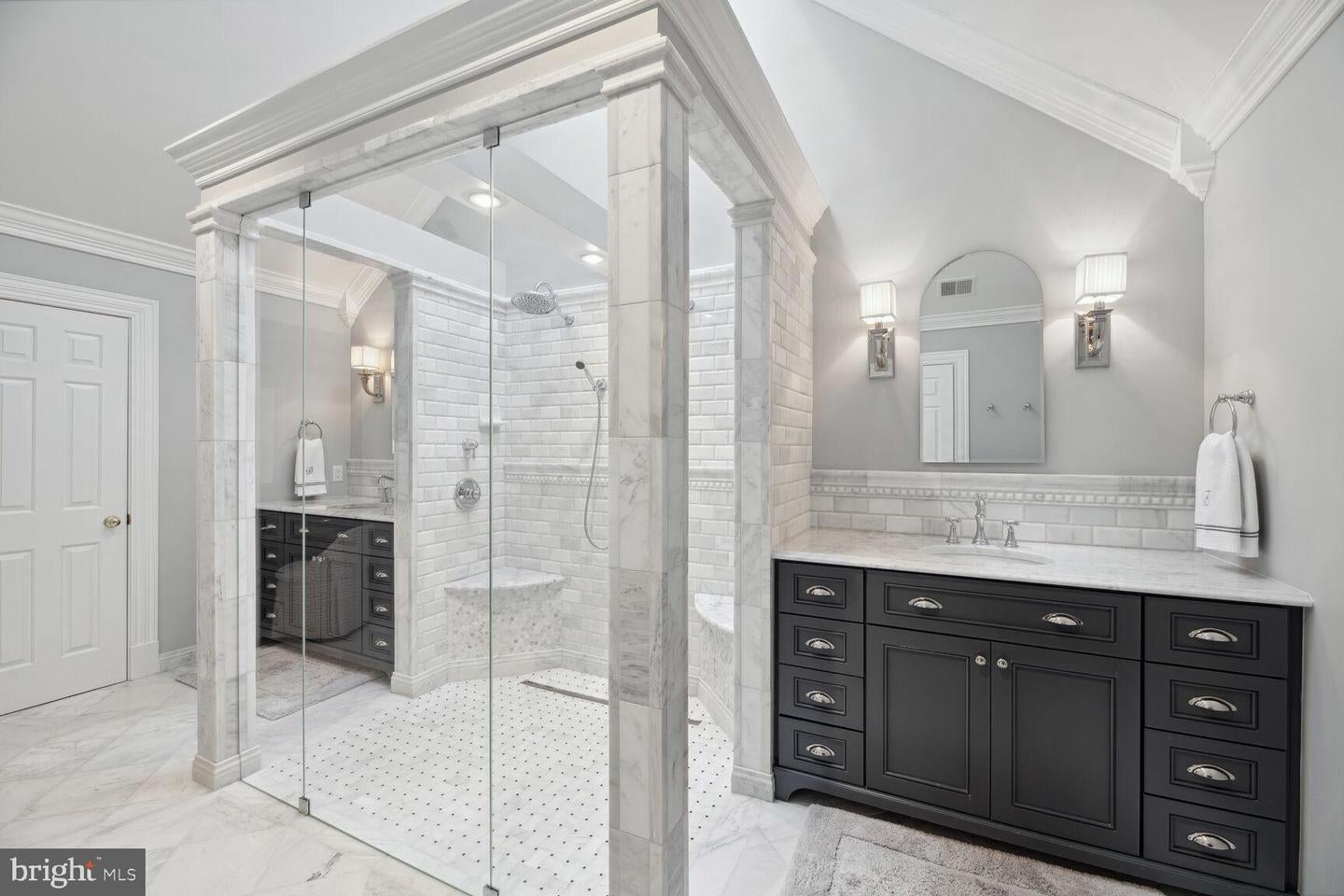 Mclean, Virginia, 22101, United States, 3 Bedrooms Bedrooms, ,6 BathroomsBathrooms,Residential,Contingent,1894225