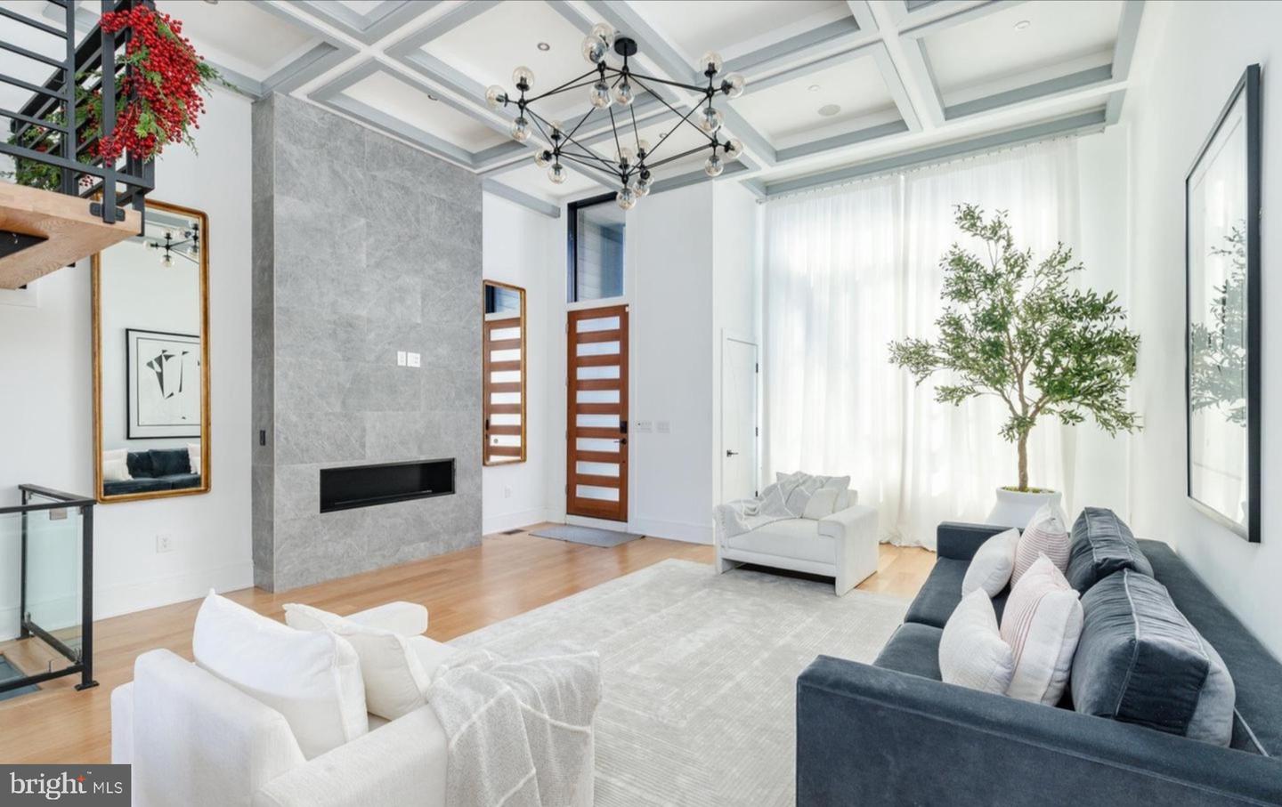 Philadelphia, Pennsylvania, 19125, United States, 4 Bedrooms Bedrooms, ,4 BathroomsBathrooms,Residential,Active,2008922