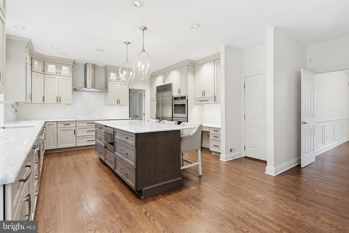 Ellicott City, Maryland, 21042, United States, 5 Bedrooms Bedrooms, ,5 BathroomsBathrooms,Residential,Active,2043423