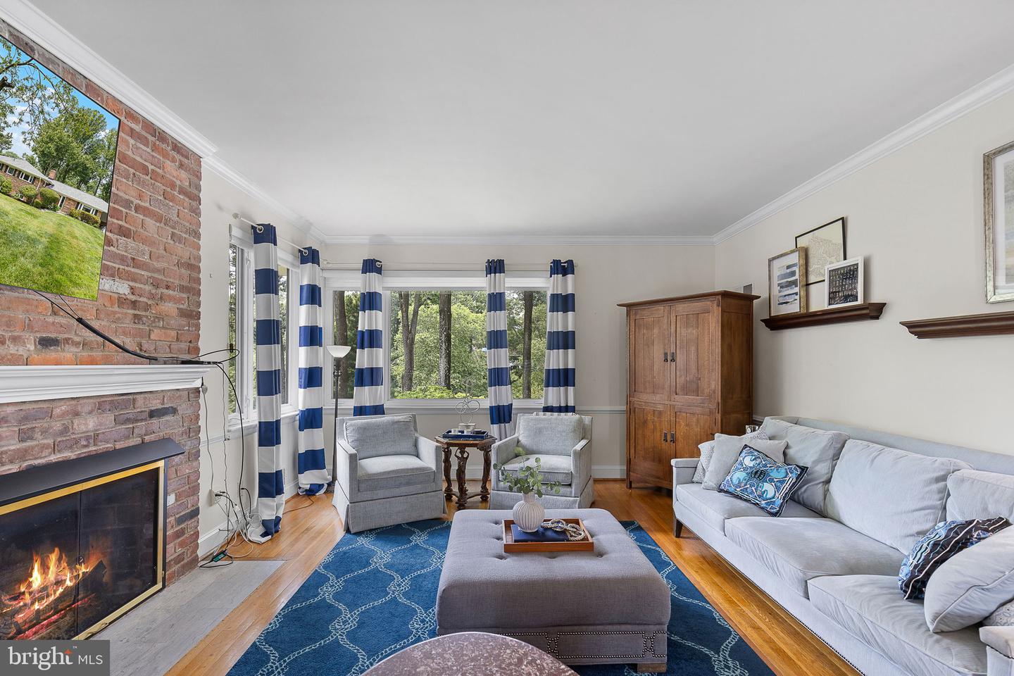Falls Church, Virginia, 22041, United States, ,3 BathroomsBathrooms,Residential,Active,1843858