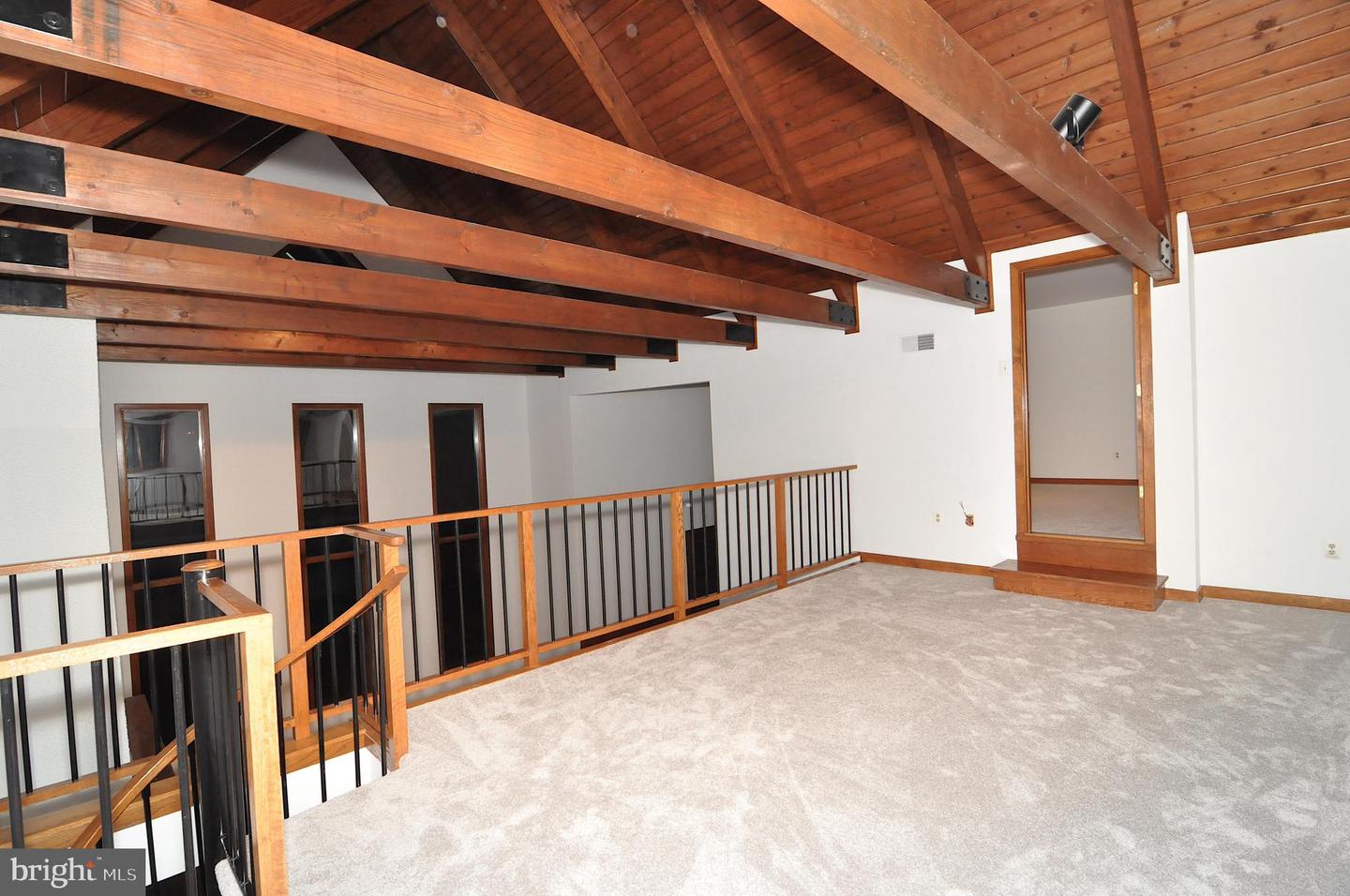 Great Falls, Virginia, 22066, United States, 4 Bedrooms Bedrooms, ,4 BathroomsBathrooms,Residential,Active,1936627