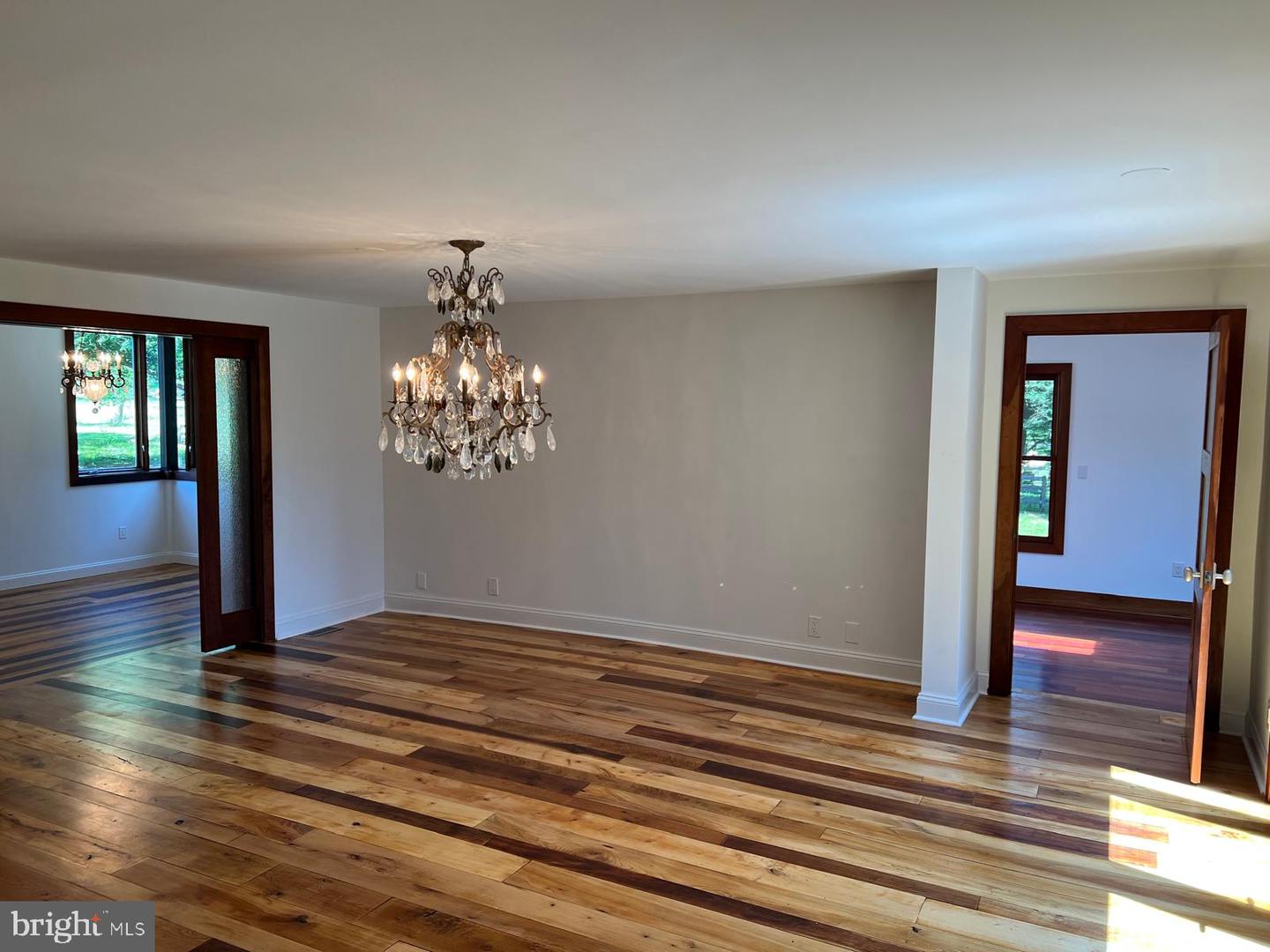 Rockville, Maryland, 20854, United States, 5 Bedrooms Bedrooms, ,4 BathroomsBathrooms,Residential,Active,2045050