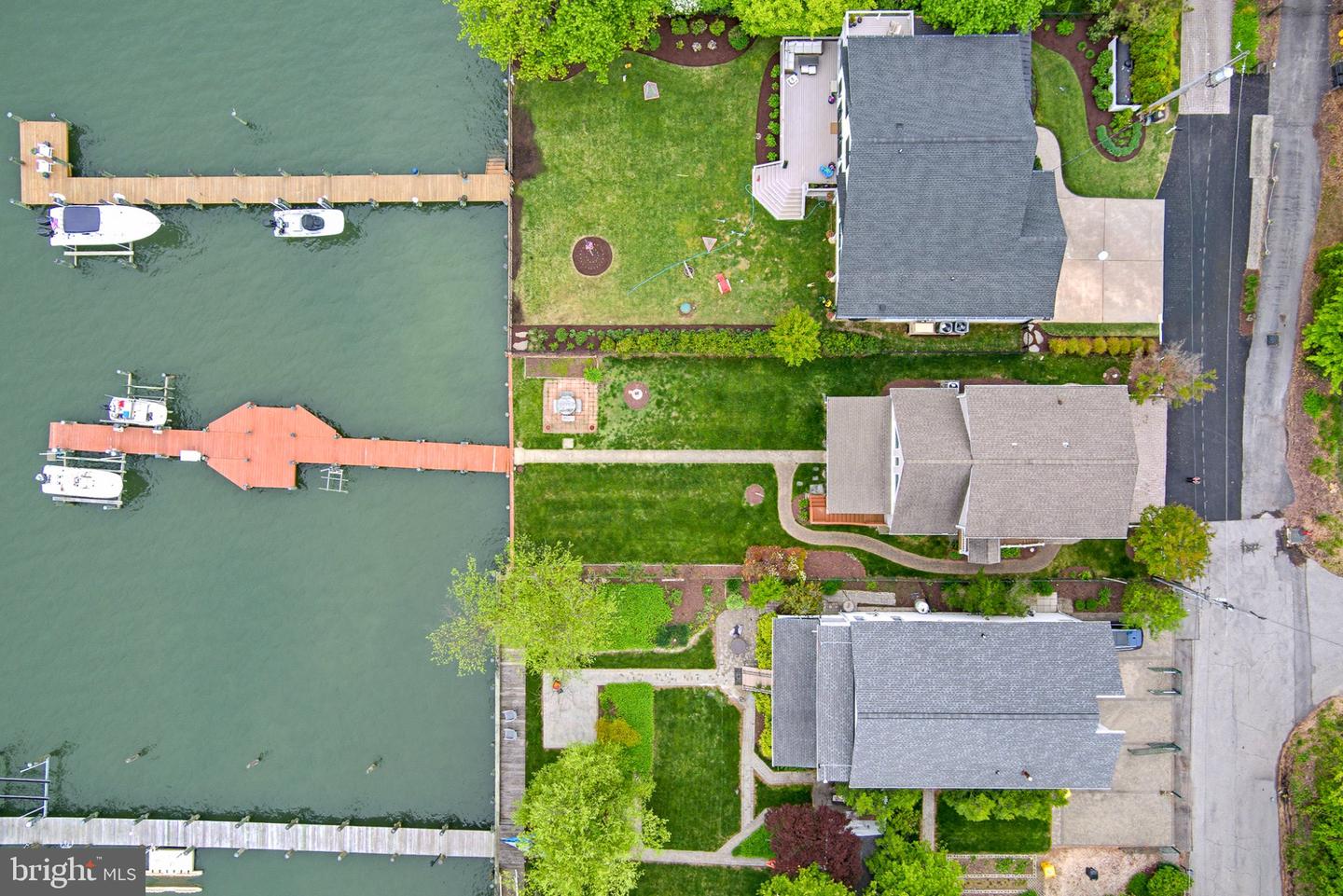 Edgewater, Maryland, 21037, United States, 3 Bedrooms Bedrooms, ,3 BathroomsBathrooms,Residential,Active,2028218