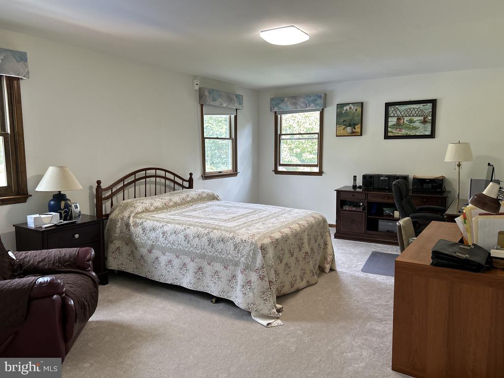 Lafayette Hill, Pennsylvania, 19444, United States, 4 Bedrooms Bedrooms, ,3 BathroomsBathrooms,Residential,Active,1944026
