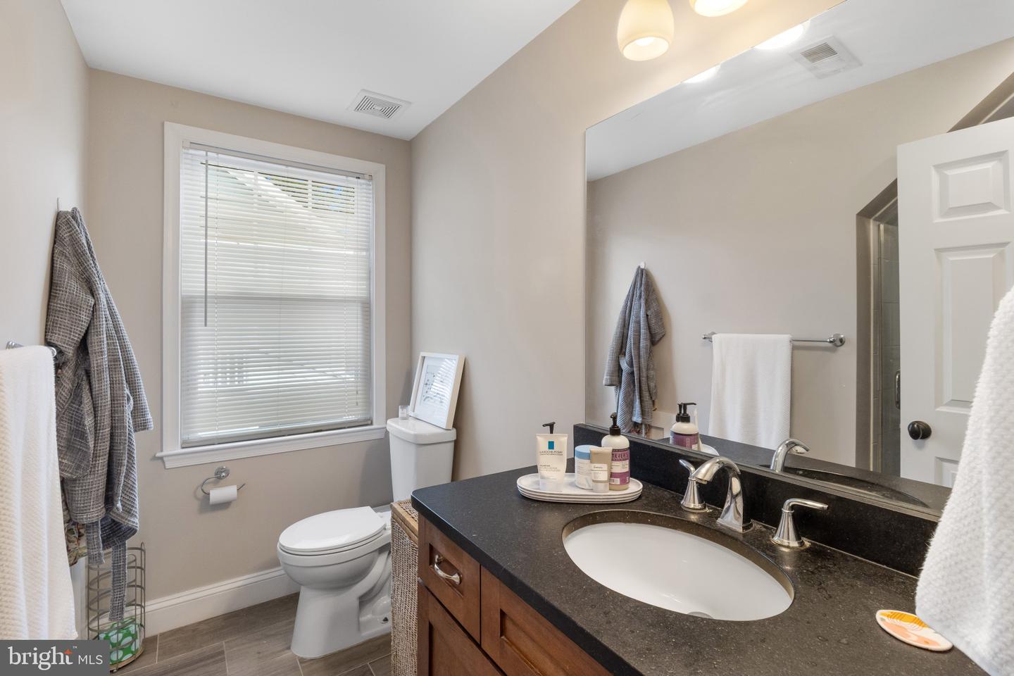 Arlington, Virginia, 22201, United States, ,5 BathroomsBathrooms,Residential,Active,1798155