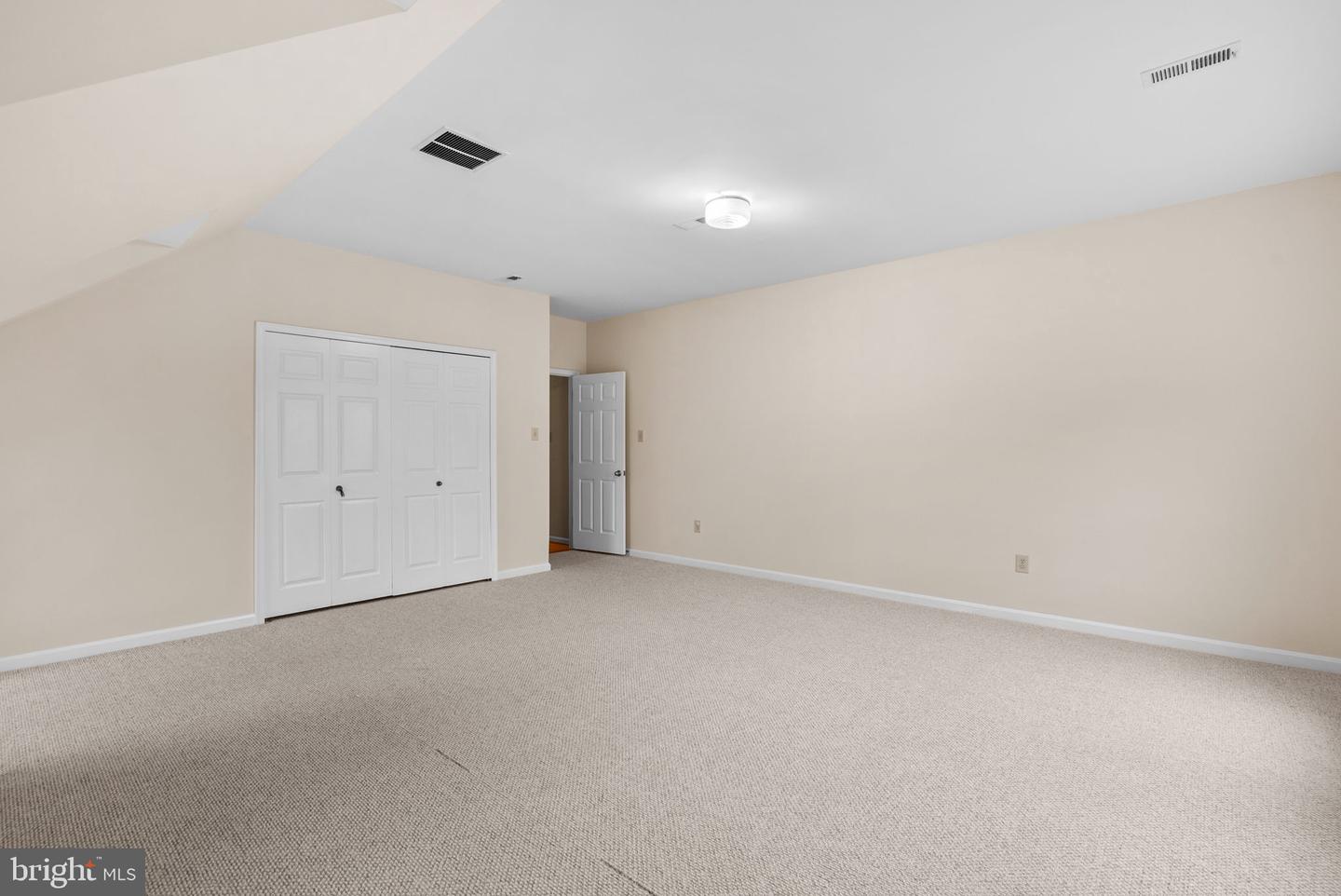 Clarksville, Maryland, 21029, United States, 6 Bedrooms Bedrooms, ,4 BathroomsBathrooms,Residential,Active,1919386