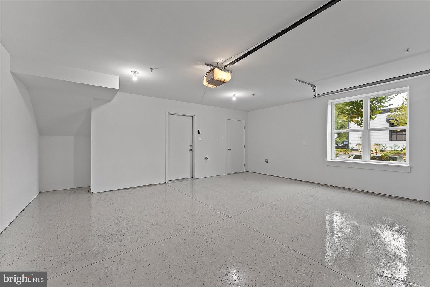 Potomac, Maryland, 20854, United States, 4 Bedrooms Bedrooms, ,5 BathroomsBathrooms,Residential,Active,1961966