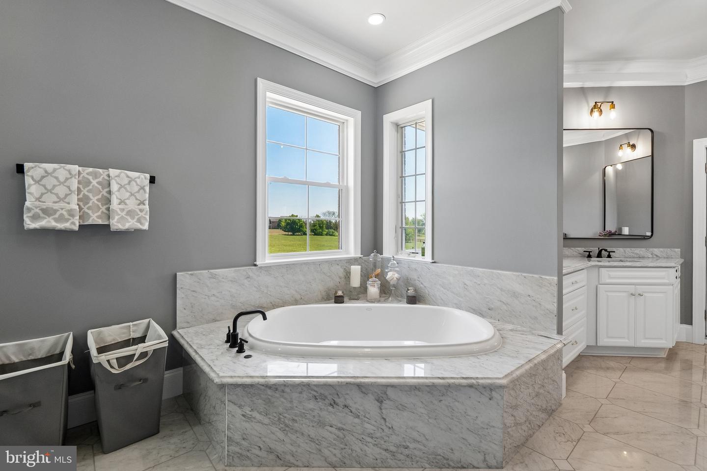 Leesburg, Virginia, 20176, United States, 4 Bedrooms Bedrooms, ,7 BathroomsBathrooms,Residential,Active,2045788