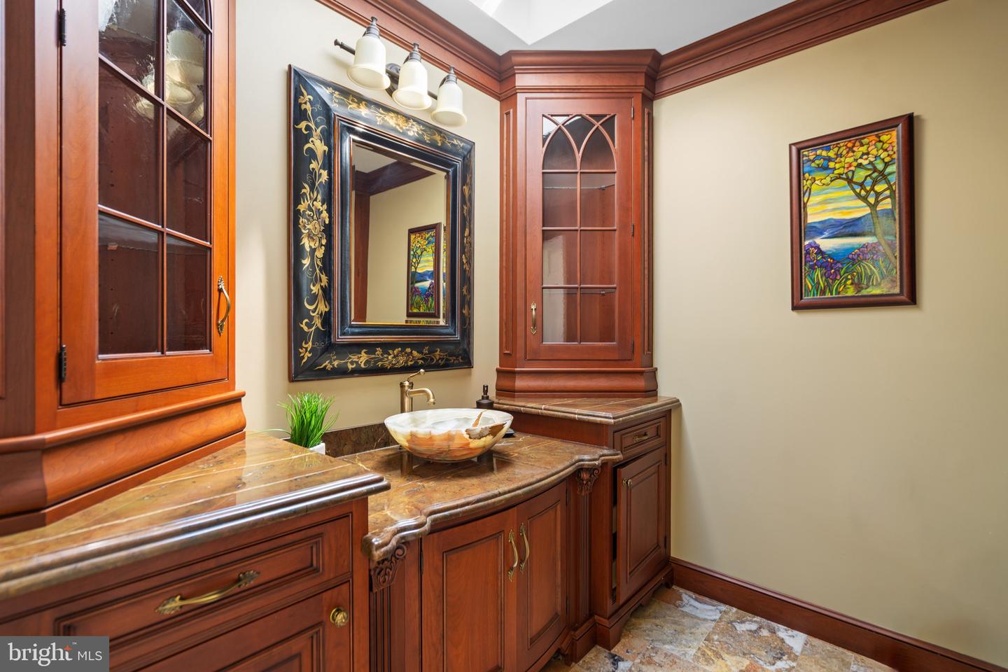 Waterford, Virginia, 20197, United States, 4 Bedrooms Bedrooms, ,5 BathroomsBathrooms,Residential,Active,1771409