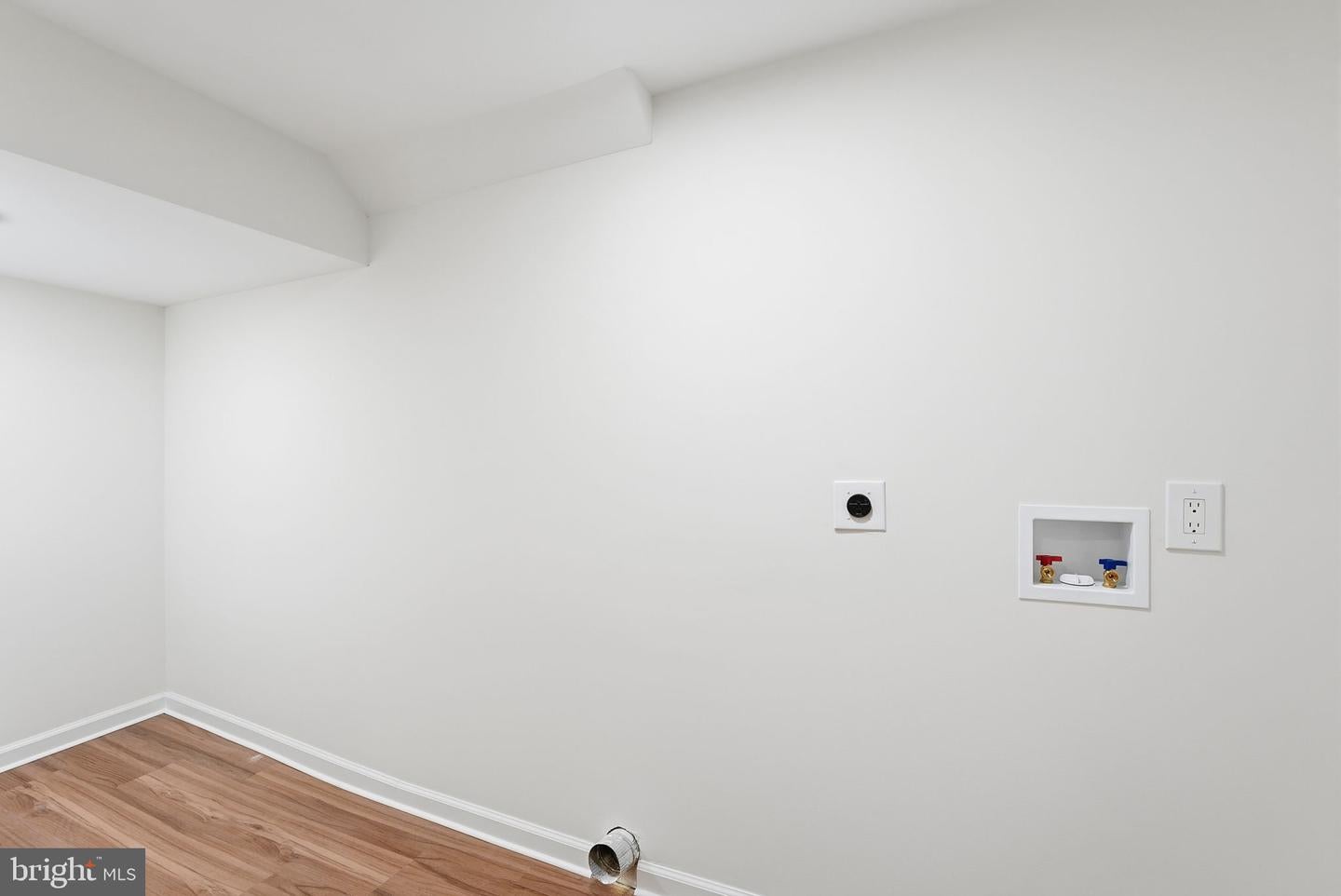 Bethesda, Maryland, 20817, United States, 4 Bedrooms Bedrooms, ,3 BathroomsBathrooms,Residential,Active,1990583