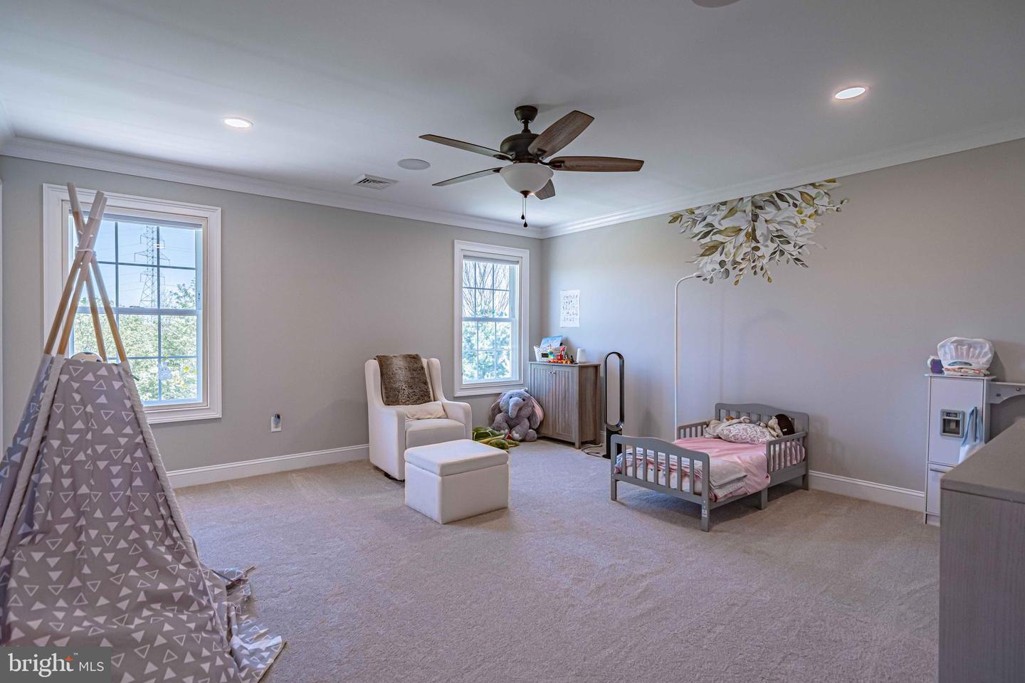 Bethlehem, Pennsylvania, 18020, United States, 4 Bedrooms Bedrooms, ,5 BathroomsBathrooms,Residential,Pending,1968396