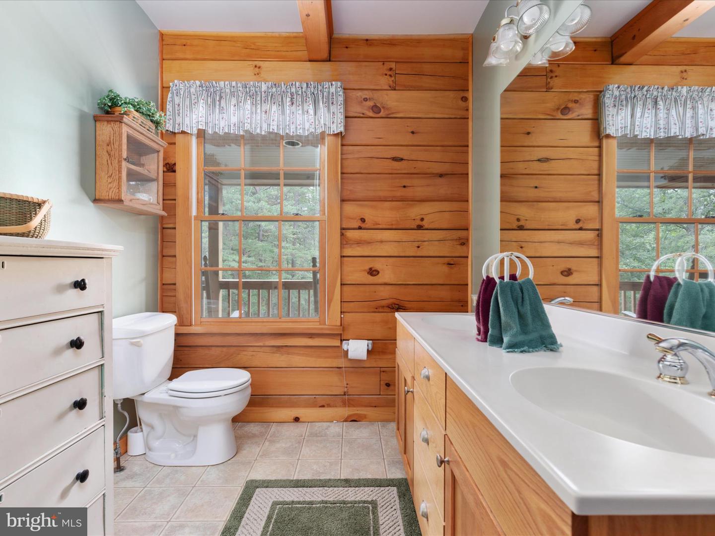 Winchester, Virginia, 22603, United States, 4 Bedrooms Bedrooms, ,4 BathroomsBathrooms,Residential,Active,1943761
