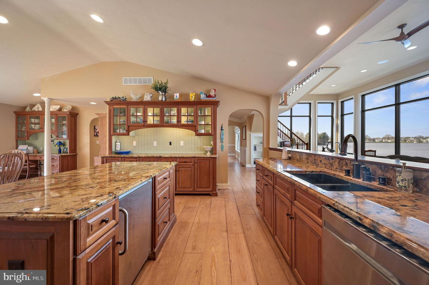 Dover, Delaware, 19901, United States, 3 Bedrooms Bedrooms, ,4 BathroomsBathrooms,Residential,Active,2033999