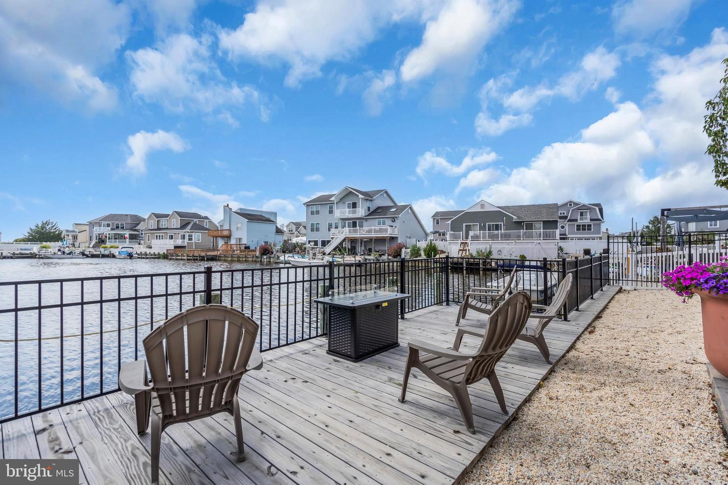 Manahawkin, New Jersey, 08050, United States, 4 Bedrooms Bedrooms, ,2 BathroomsBathrooms,Residential,Active,1919073