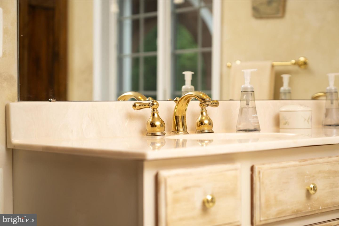 Robbinsville, New Jersey, 08691, United States, 6 Bedrooms Bedrooms, ,6 BathroomsBathrooms,Residential,Active,1953417