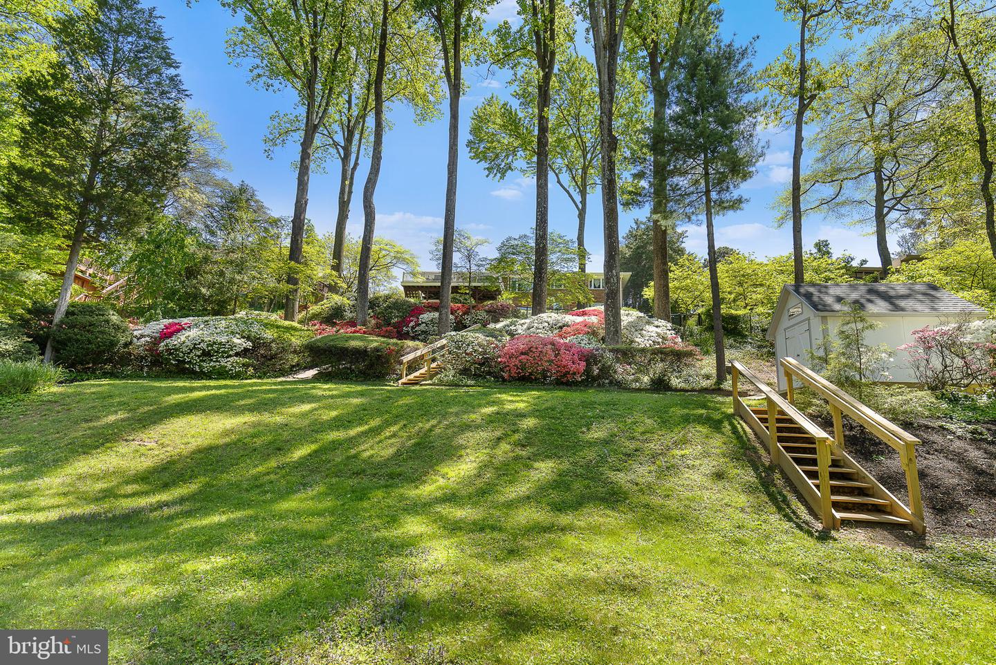 Falls Church, Virginia, 22041, United States, ,3 BathroomsBathrooms,Residential,Active,1843858