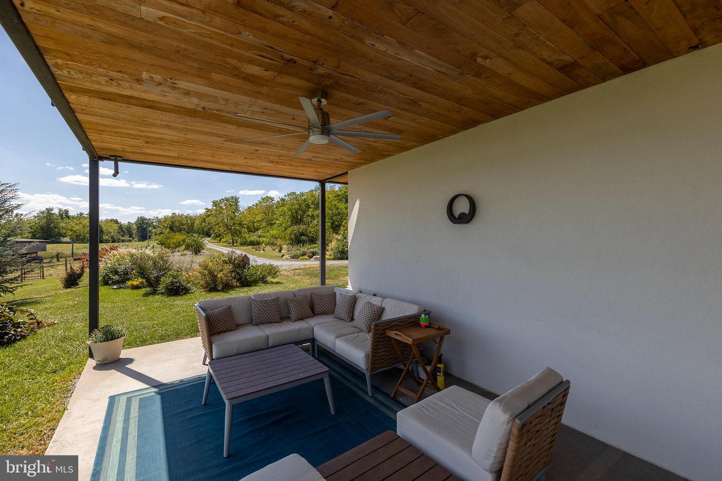 Berryville, Virginia, 22611, United States, 4 Bedrooms Bedrooms, ,4 BathroomsBathrooms,Residential,Active,1945547