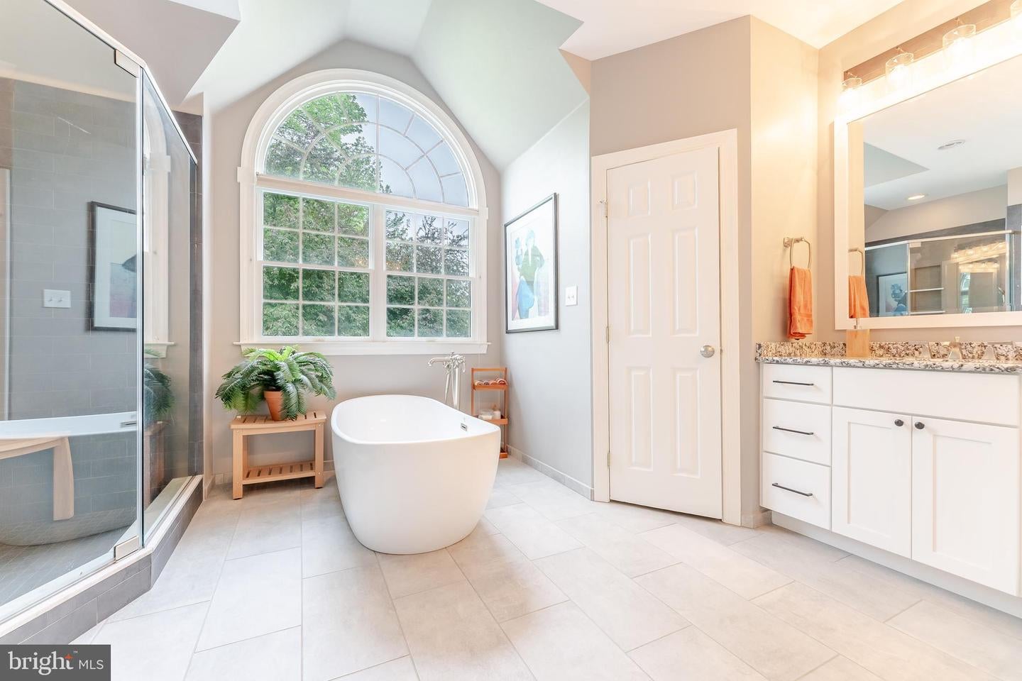 West Chester, Pennsylvania, 19382, United States, 5 Bedrooms Bedrooms, ,6 BathroomsBathrooms,Residential,Active,1798181