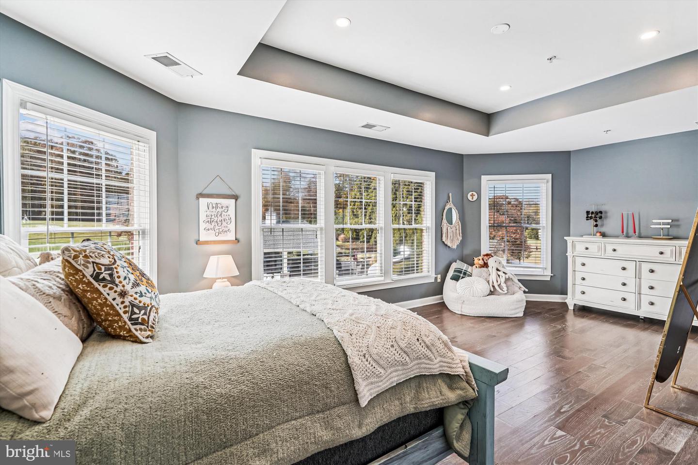 Leesburg, Virginia, 20175, United States, 5 Bedrooms Bedrooms, ,6 BathroomsBathrooms,Residential,Active,1987213