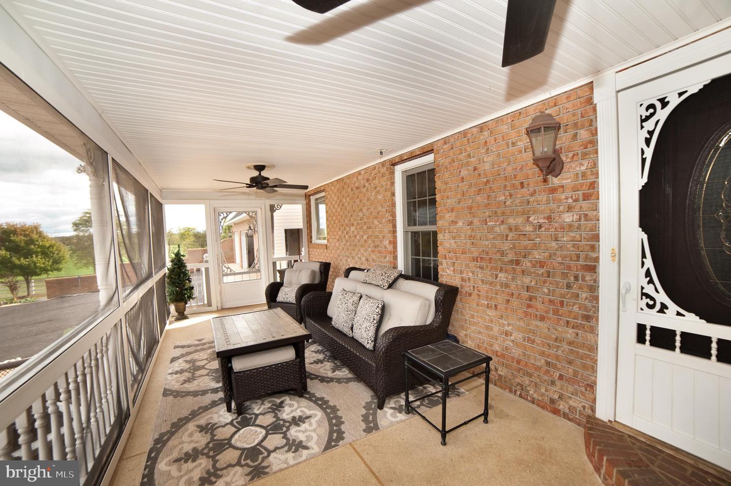 Martinsburg, West Virginia, 25404, United States, 5 Bedrooms Bedrooms, ,3 BathroomsBathrooms,Residential,Active,1936417