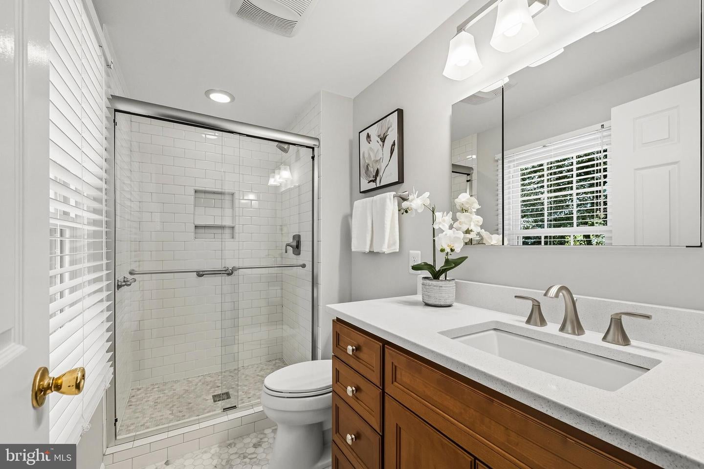 Herndon, Virginia, 20171, United States, 4 Bedrooms Bedrooms, ,4 BathroomsBathrooms,Residential,Active,1944069