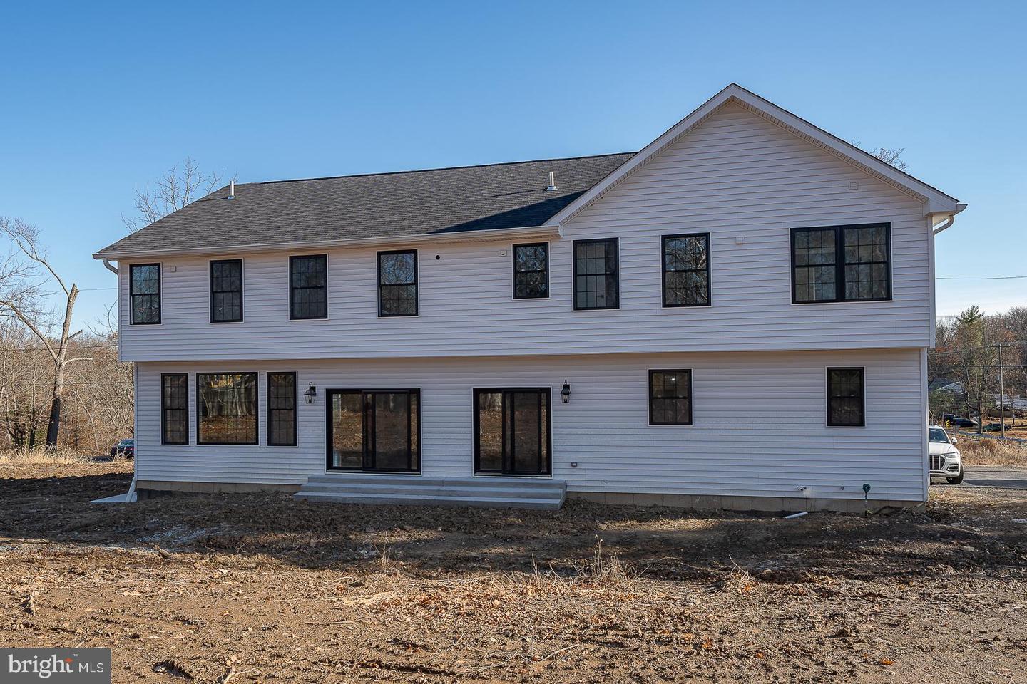 Chalfont, Pennsylvania, 18914, United States, 5 Bedrooms Bedrooms, ,4 BathroomsBathrooms,Residential,Active,1945225