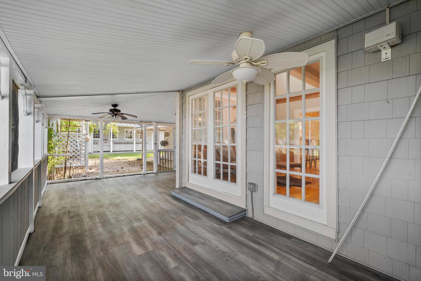 Cobb Island, Maryland, 20625, United States, 6 Bedrooms Bedrooms, ,6 BathroomsBathrooms,Residential,Contingent,1849506