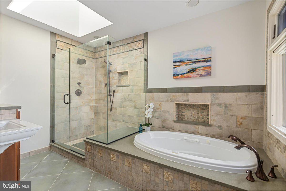 Stafford, Virginia, 22554, United States, 5 Bedrooms Bedrooms, ,3 BathroomsBathrooms,Residential,Active,2045399