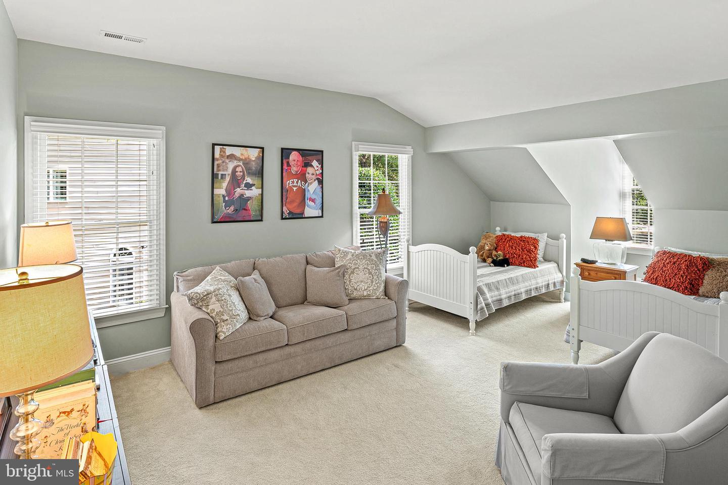 Columbia, Maryland, 21044, United States, 4 Bedrooms Bedrooms, ,3 BathroomsBathrooms,Residential,Active,1934807