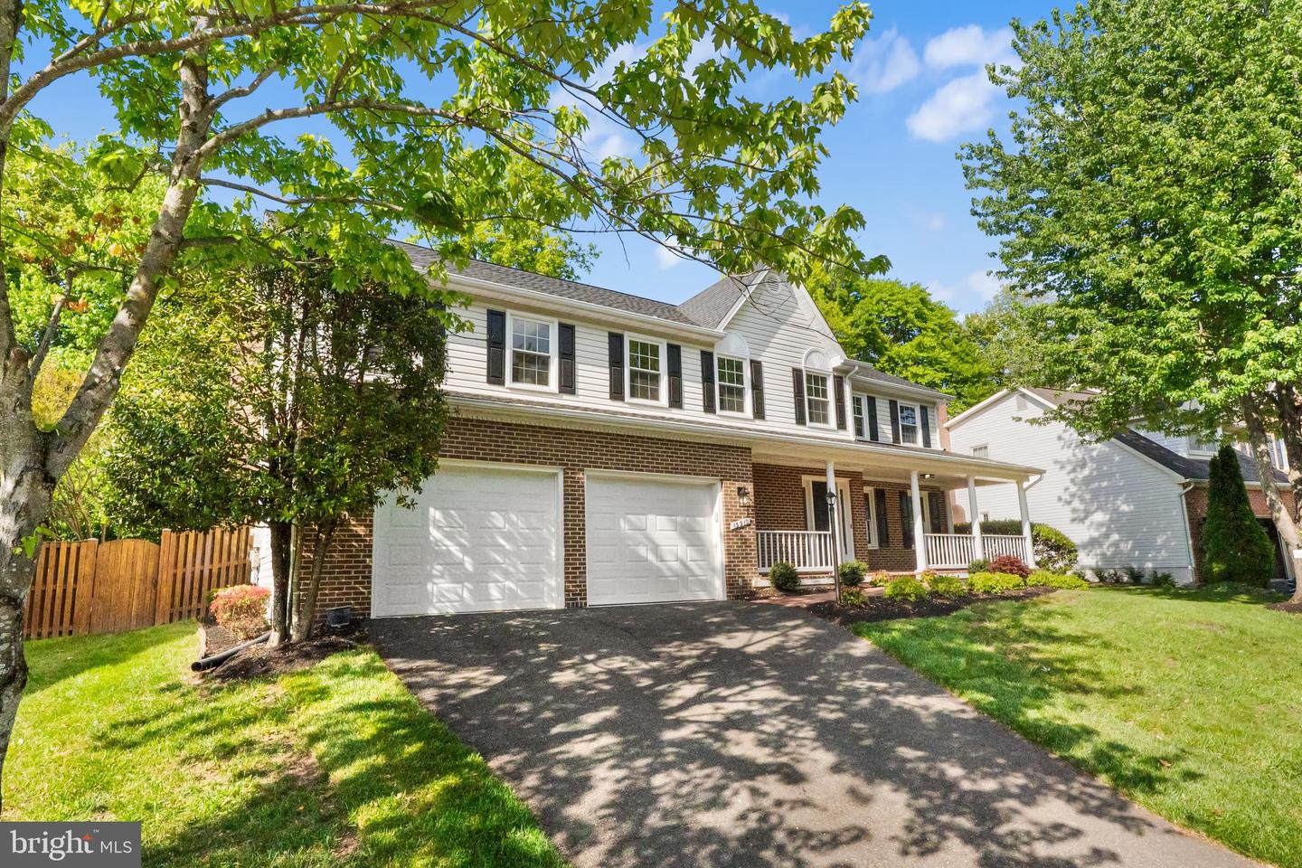 Clifton, Virginia, 20124, United States, 4 Bedrooms Bedrooms, ,4 BathroomsBathrooms,Residential,Active,2041351