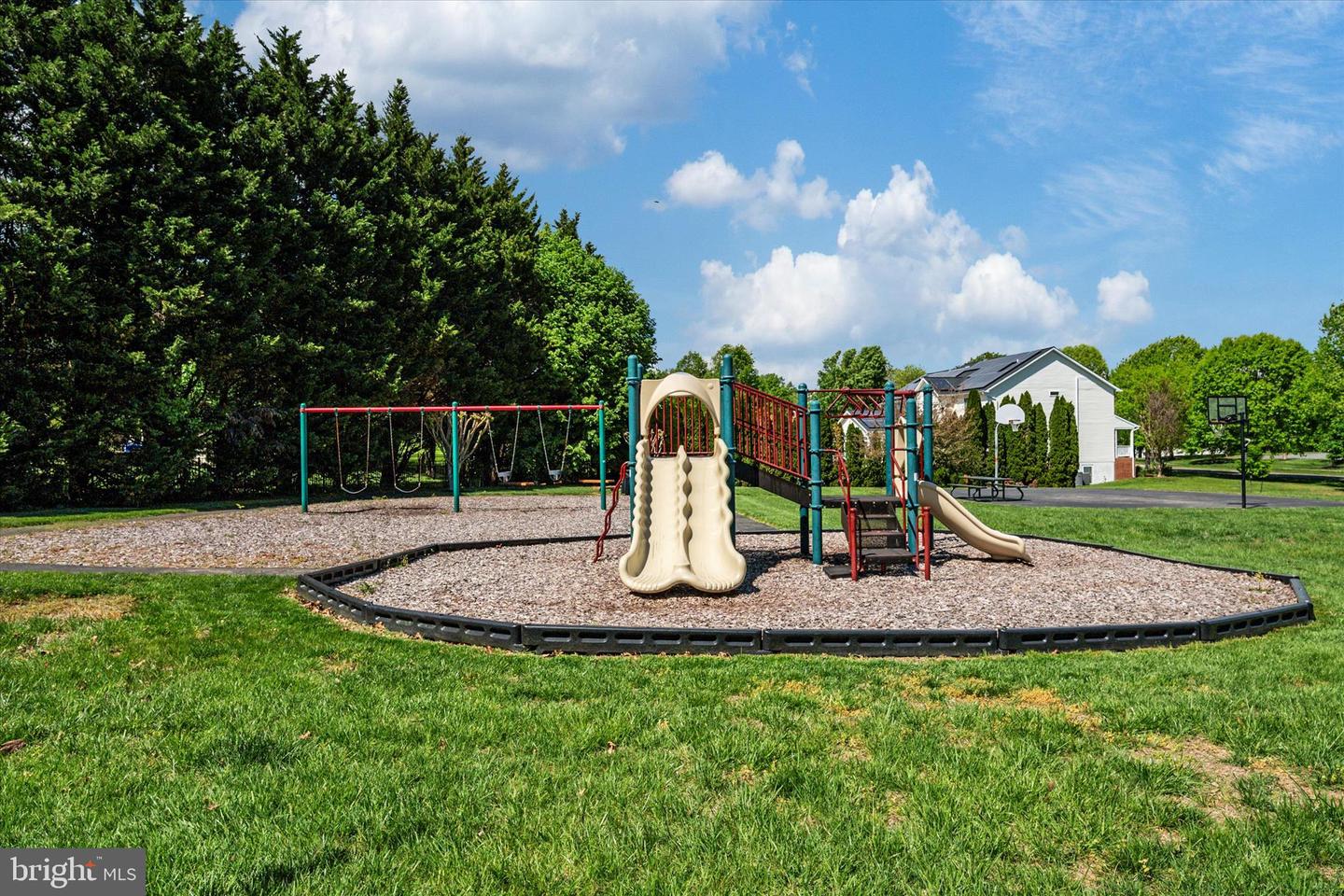 Dunkirk, Maryland, 20754, United States, 8 Bedrooms Bedrooms, ,9 BathroomsBathrooms,Residential,Active,2052010