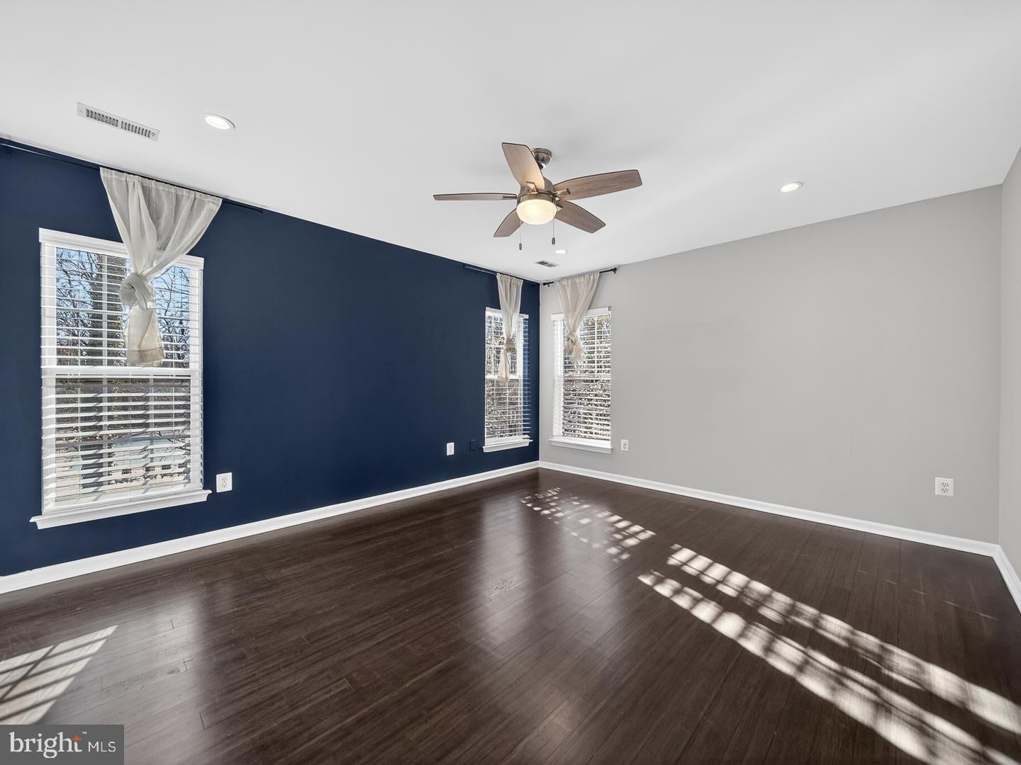 Bethesda, Maryland, 20817, United States, 4 Bedrooms Bedrooms, ,4 BathroomsBathrooms,Residential,Contingent,2006852