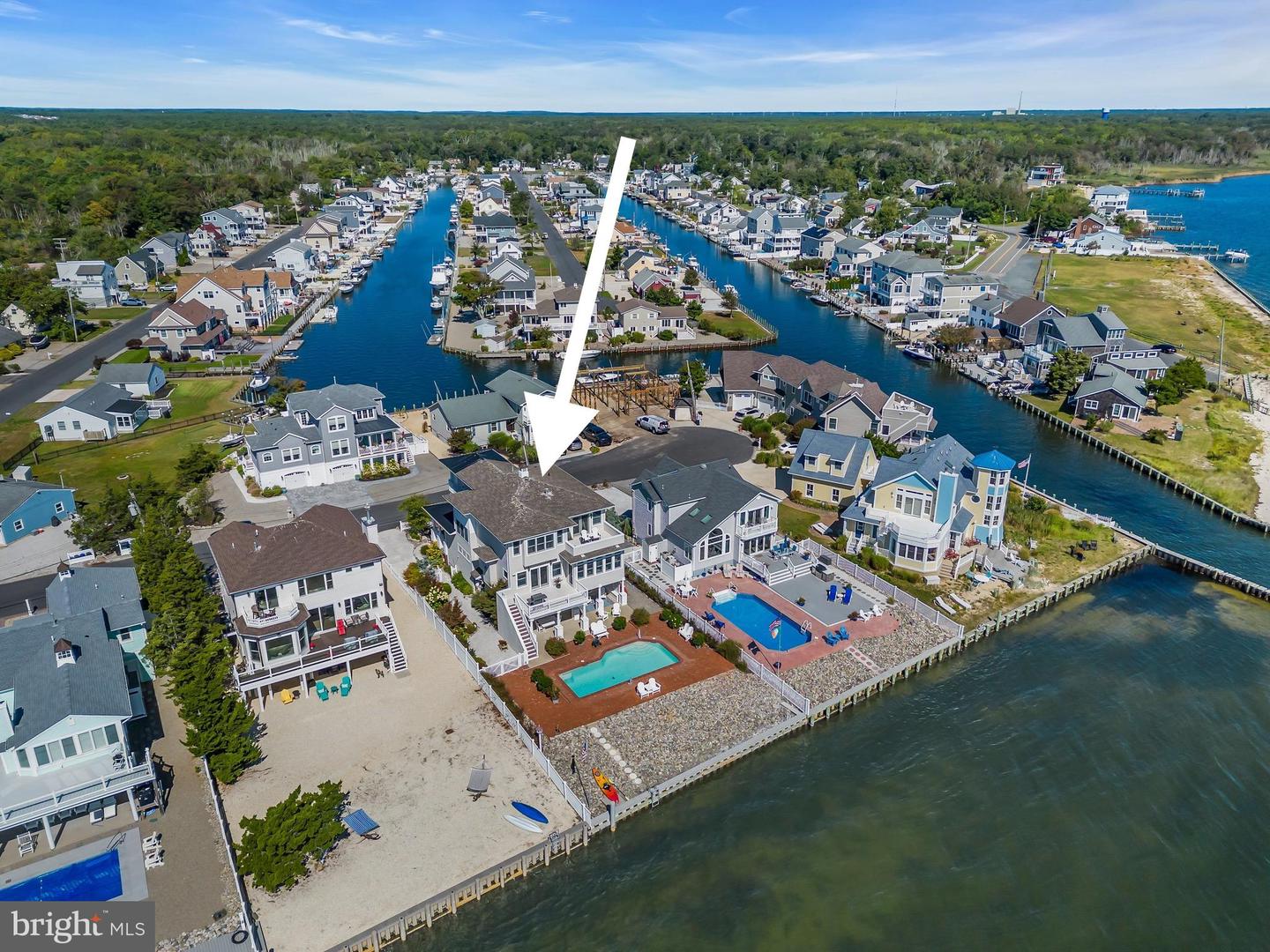 Waretown, New Jersey, 08758, United States, 4 Bedrooms Bedrooms, ,5 BathroomsBathrooms,Residential,Active,1926924