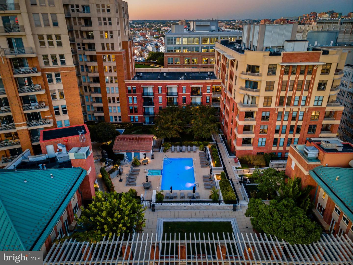 Baltimore, Maryland, 21202, United States, 3 Bedrooms Bedrooms, ,4 BathroomsBathrooms,Residential,Active,1963429