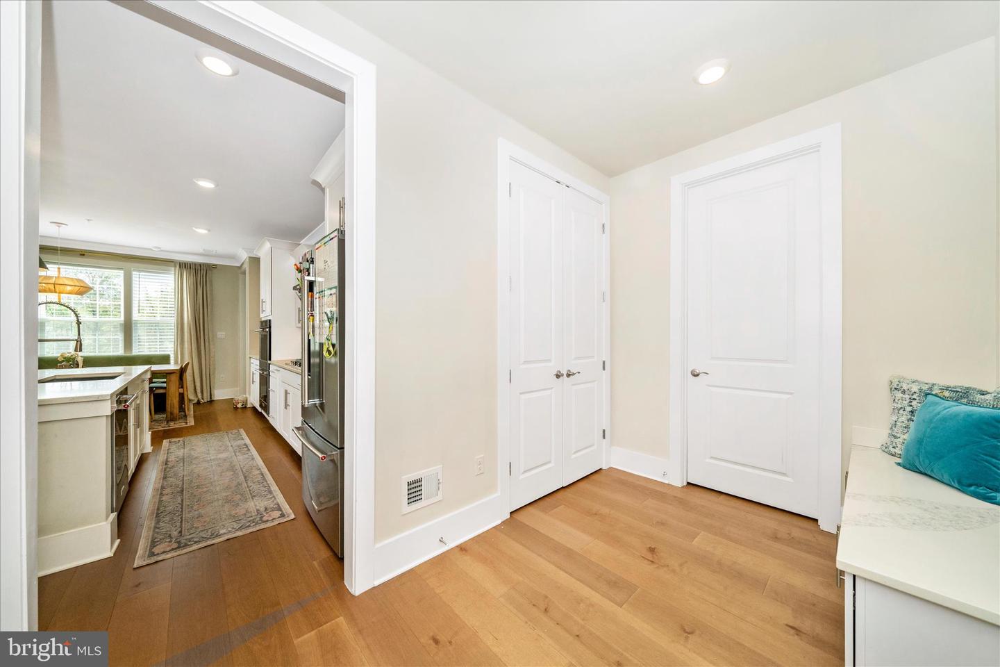 Germantown, Maryland, 20874, United States, 7 Bedrooms Bedrooms, ,6 BathroomsBathrooms,Residential,Active,2045016