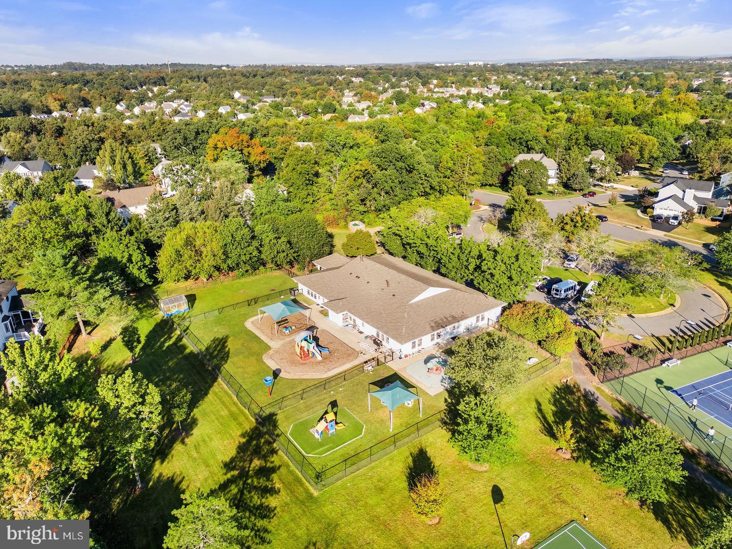 Ashburn, Virginia, 20147, United States, 5 Bedrooms Bedrooms, ,4 BathroomsBathrooms,Residential,Active,1988483