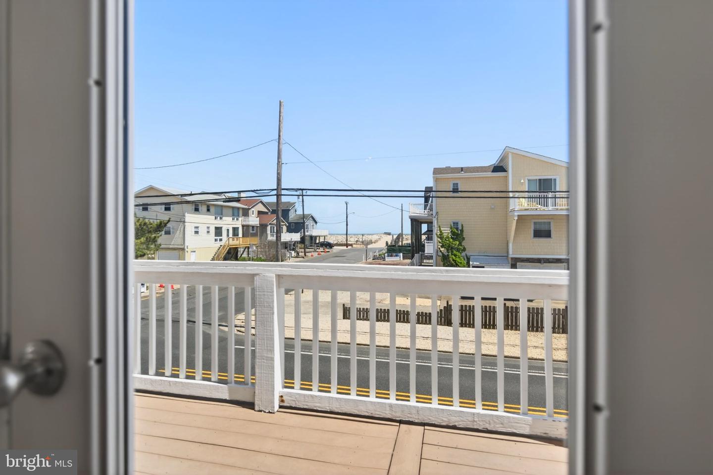 Long Beach Twp, New Jersey, 08008, United States, 8 Bedrooms Bedrooms, ,4 BathroomsBathrooms,Residential,Active,2021663