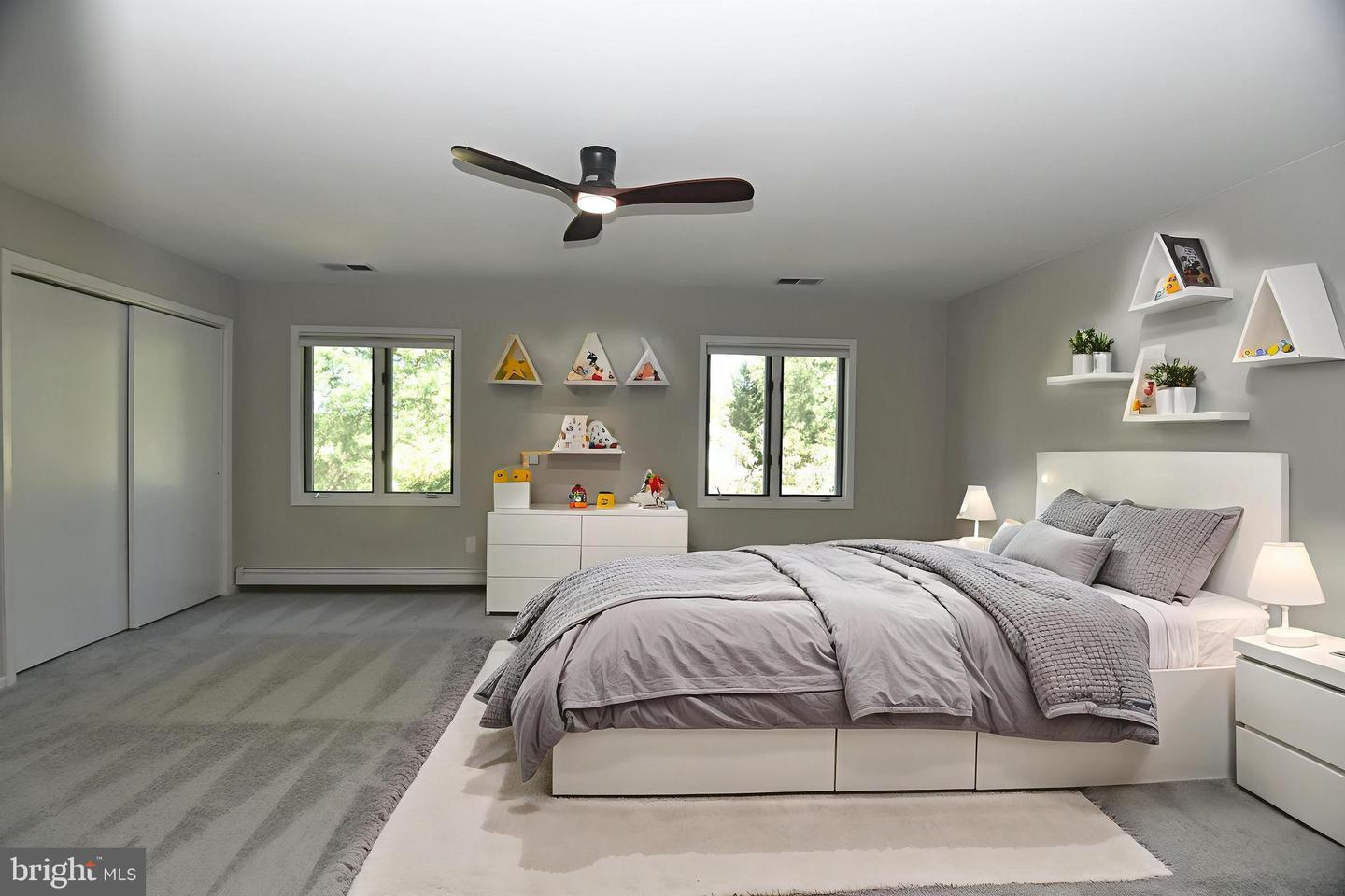 Fort Washington, Pennsylvania, 19034, United States, 4 Bedrooms Bedrooms, ,4 BathroomsBathrooms,Residential,Active,1936392