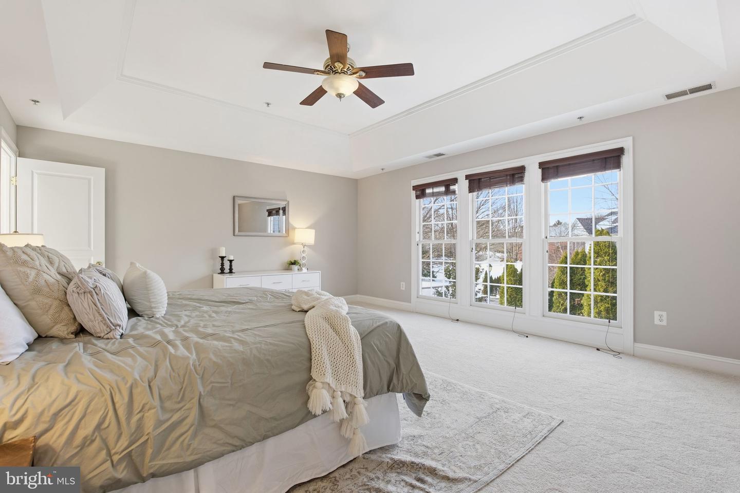 Rockville, Maryland, 20850, United States, 5 Bedrooms Bedrooms, ,5 BathroomsBathrooms,Residential,Active,2015808