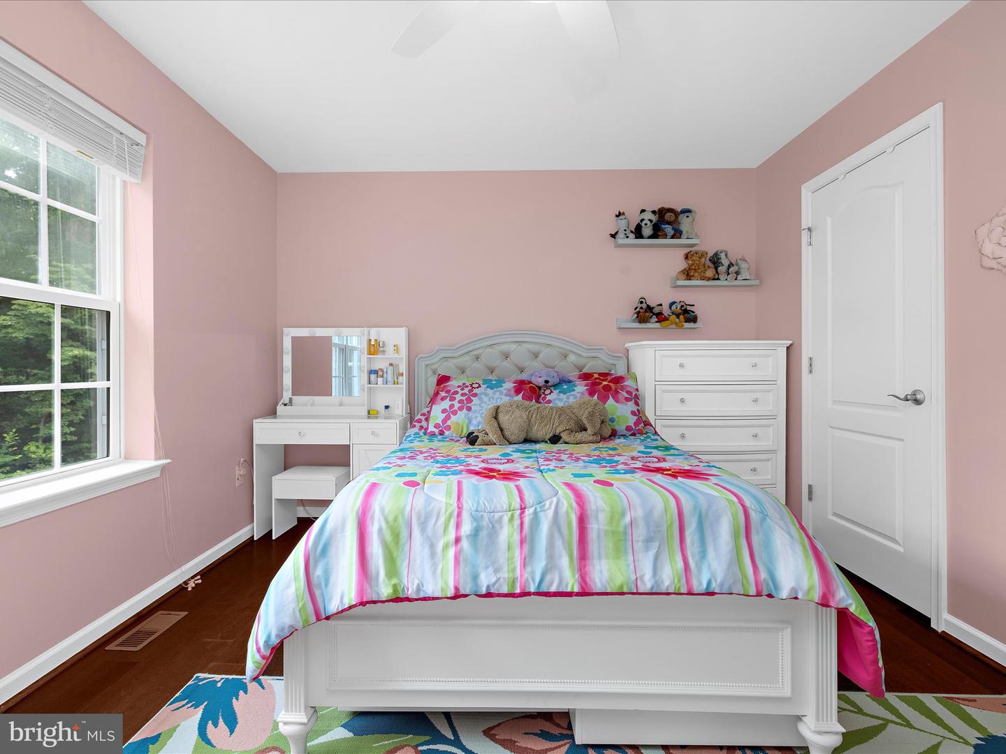 Ellicott City, Maryland, 21042, United States, 6 Bedrooms Bedrooms, ,5 BathroomsBathrooms,Residential,Active,1914763