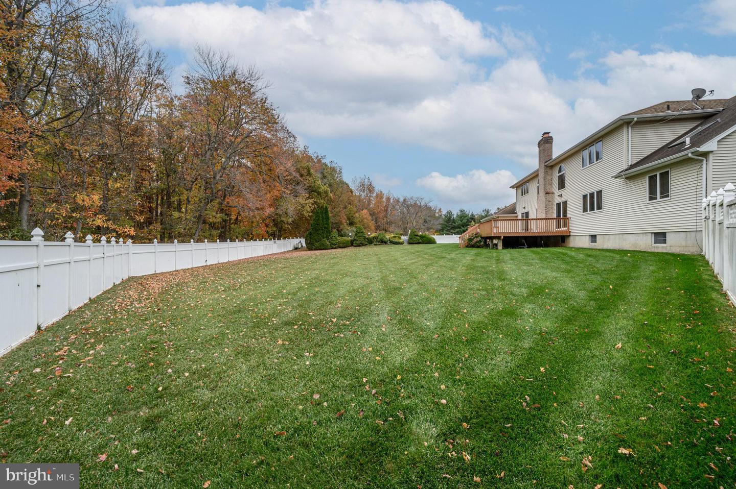 Monmouth Junction, New Jersey, 08852, United States, 5 Bedrooms Bedrooms, ,5 BathroomsBathrooms,Residential,Active,1987239