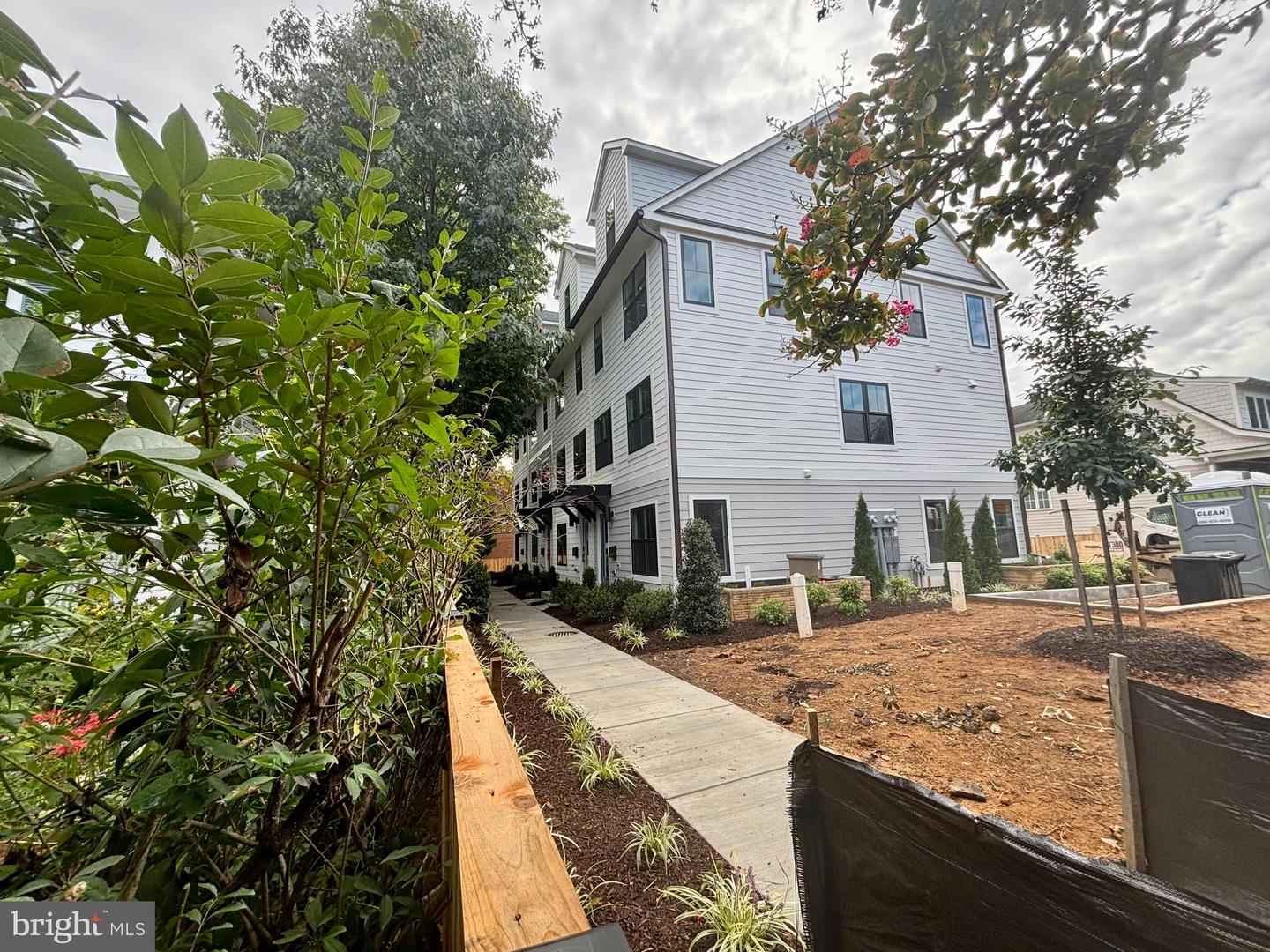 Arlington, Virginia, 22201, United States, 4 Bedrooms Bedrooms, ,5 BathroomsBathrooms,Residential,Active,1943821