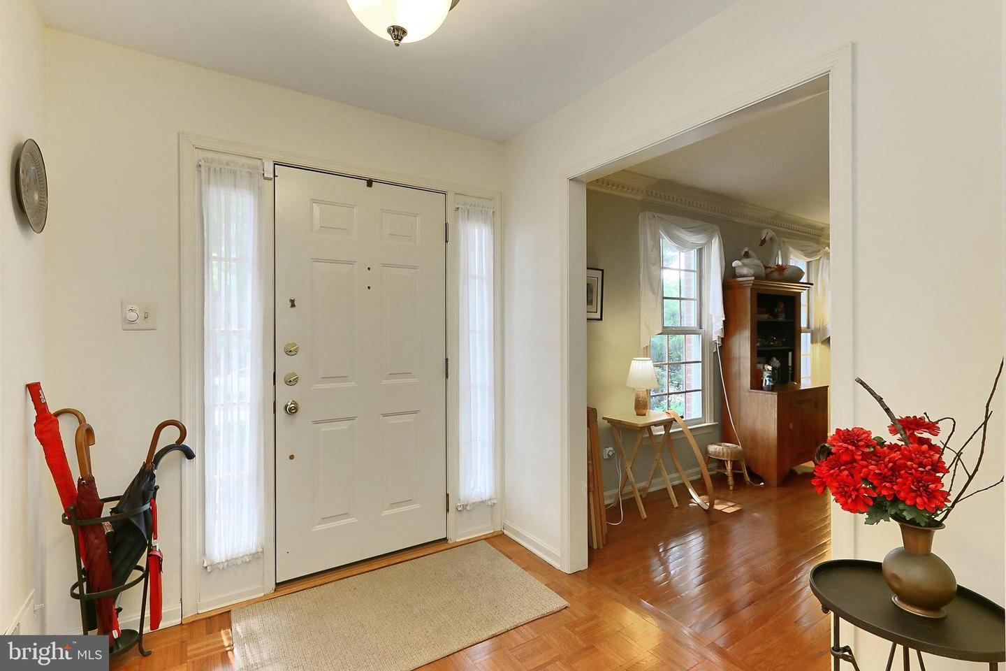 Fairfax, Virginia, 22032, United States, 4 Bedrooms Bedrooms, ,3 BathroomsBathrooms,Residential,Active,1810450
