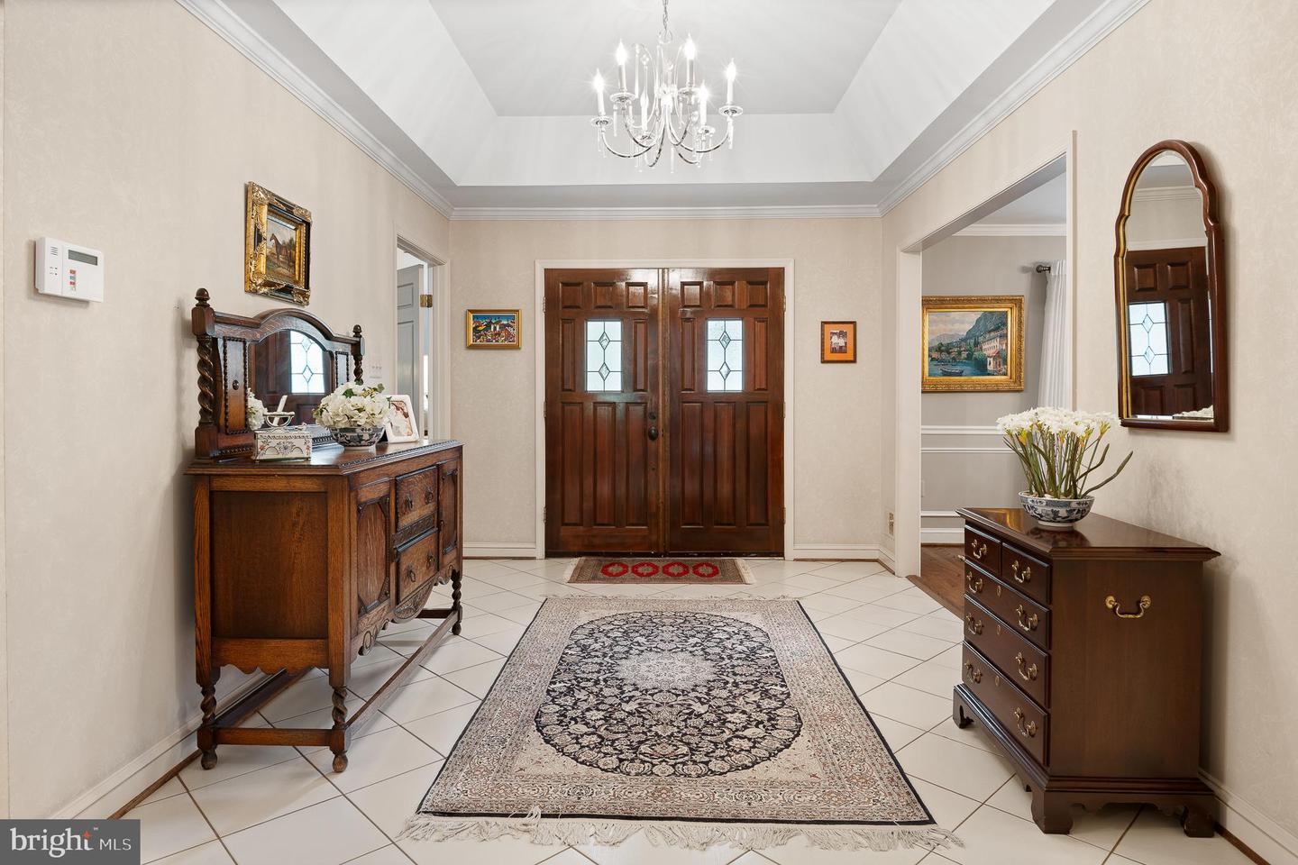 Potomac, Maryland, 20854, United States, 5 Bedrooms Bedrooms, ,6 BathroomsBathrooms,Residential,Active,1988488