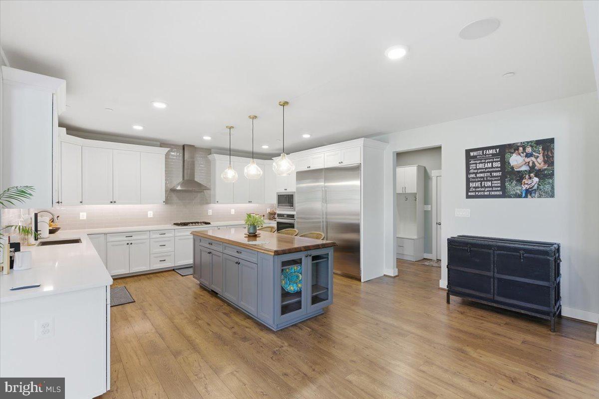 Gambrills, Maryland, 21054, United States, 5 Bedrooms Bedrooms, ,5 BathroomsBathrooms,Residential,Active,2044199